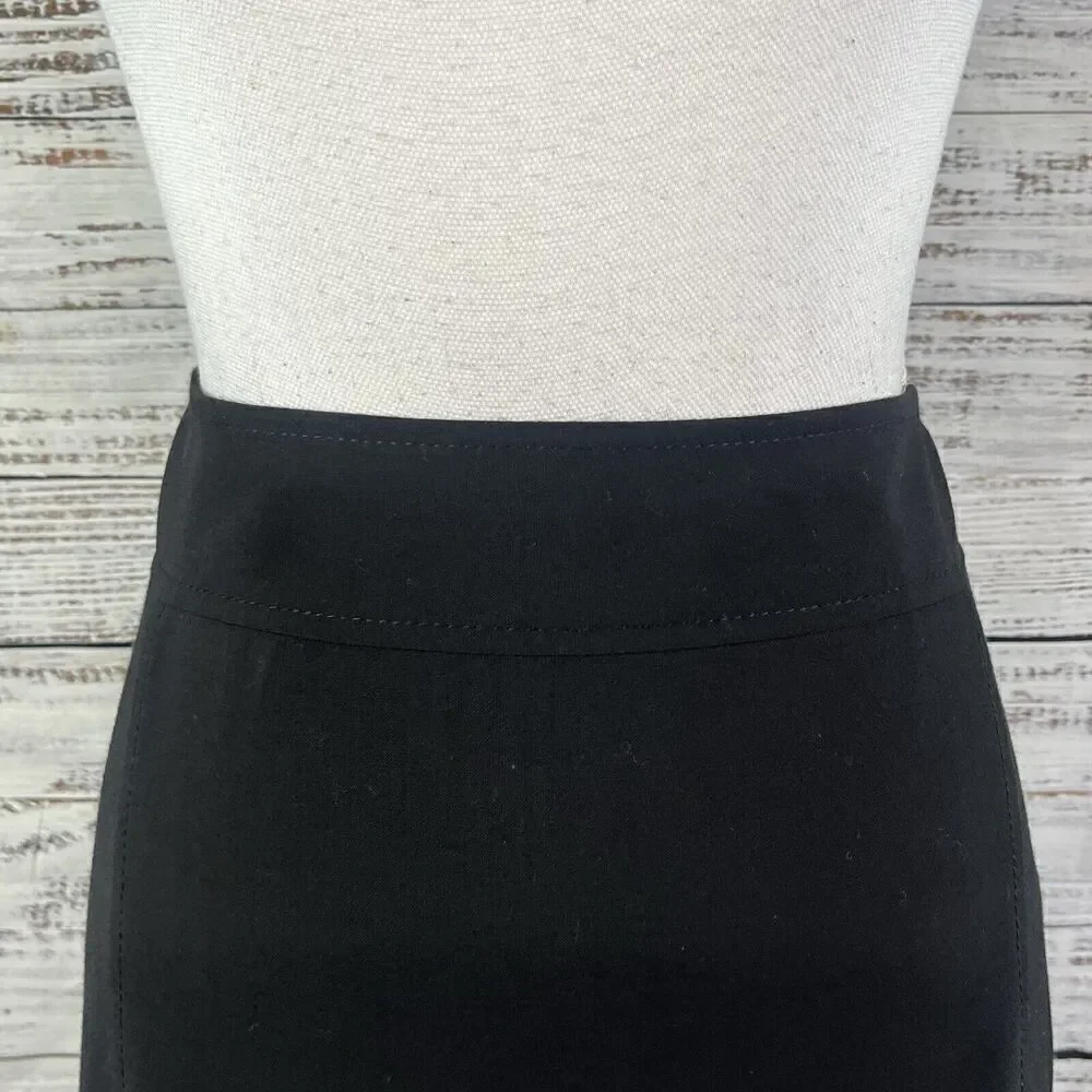 Express Design Studio Skirt sz 8 Classic Black Straight Knee Flared Back Career